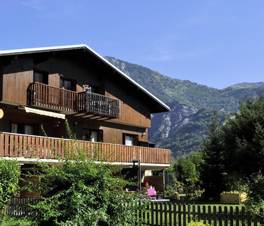 Chalet La Cachette Cyclists & Skiers Le Bourg-dʼOisans Exterior foto